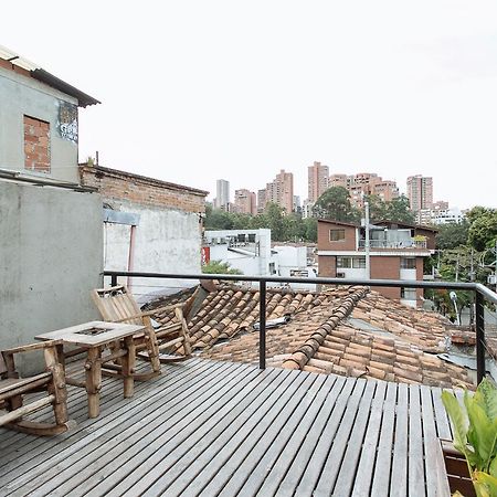 מדיין Two Br Apartment Lleras מראה חיצוני תמונה