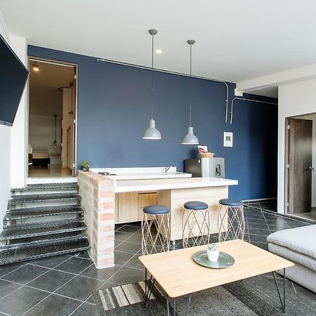 מדיין Two Br Apartment Lleras מראה חיצוני תמונה