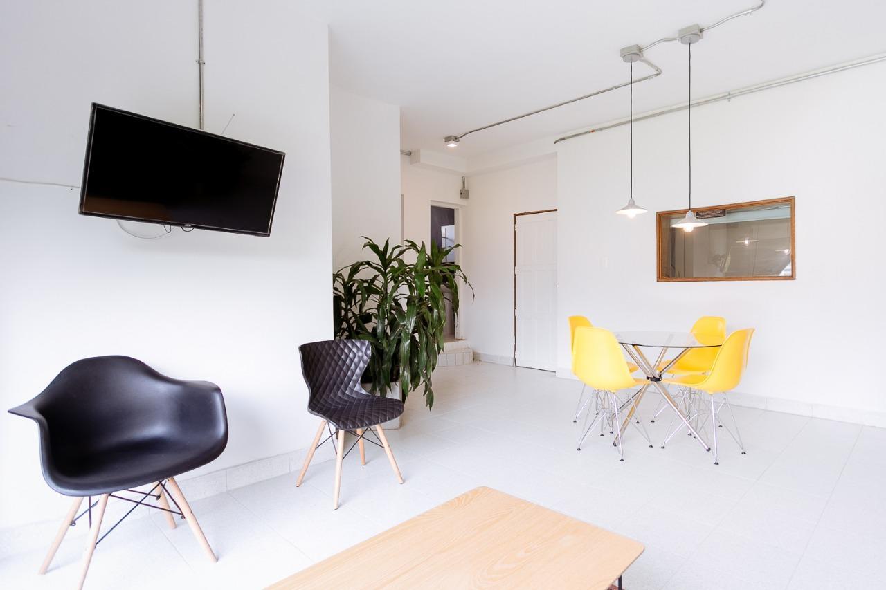 מדיין Two Br Apartment Lleras מראה חיצוני תמונה