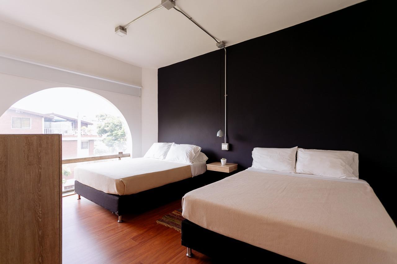 מדיין Two Br Apartment Lleras מראה חיצוני תמונה