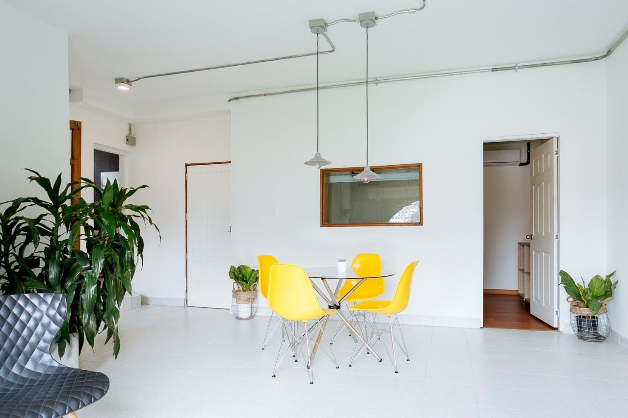 מדיין Two Br Apartment Lleras מראה חיצוני תמונה