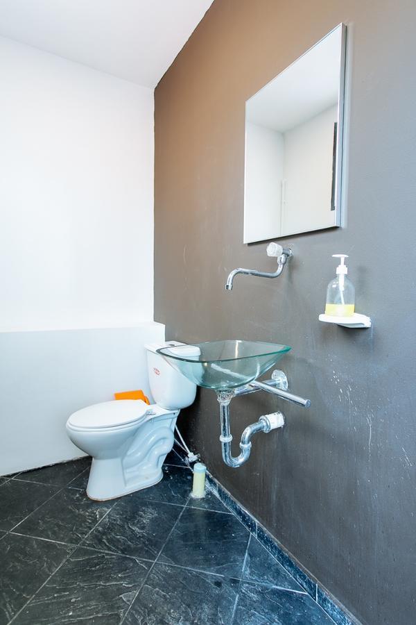 מדיין Two Br Apartment Lleras מראה חיצוני תמונה
