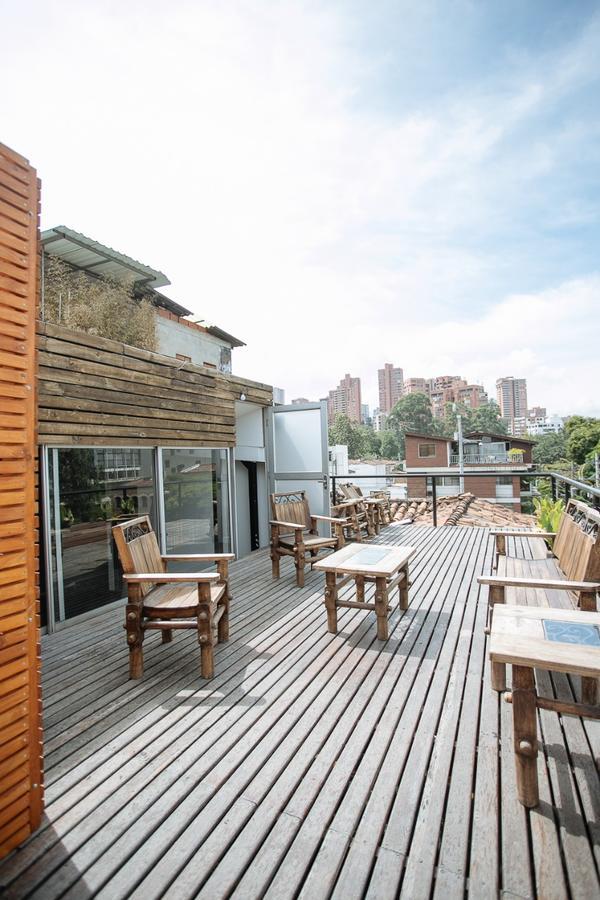 מדיין Two Br Apartment Lleras מראה חיצוני תמונה